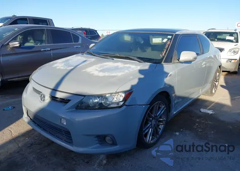 2011 Scion Tc z USA, uszkodzony, nr VIN JTKJF5C79B3015955